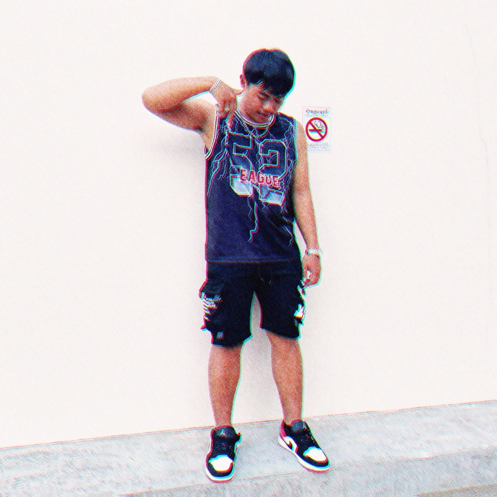 หลงรัก (Explicit)