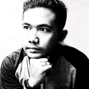 Dengarkan Kenangan Karo Kowe lagu dari CaesaPutra dengan lirik