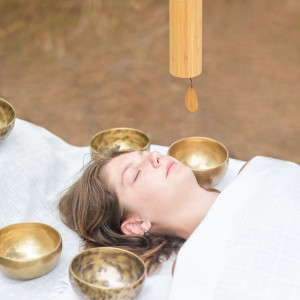 Album Focus Harmony: Forest Singing Bowl Serenity oleh Sounds of the Forest