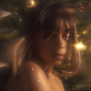 Listen to Noël secret song with lyrics from Nilusi
