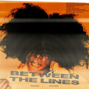 อัลบัม Between The Lines ศิลปิน Gwen Bunn
