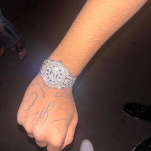 default playlist img