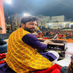 收听Kamlesh的Veer Pura Me Pujya Mhara Nath歌词歌曲