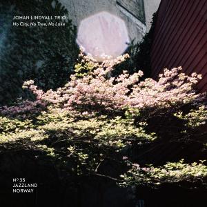 收聽Johan Lindvall Trio的Elegy歌詞歌曲