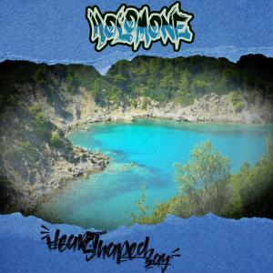 ดาวน์โหลดและฟังเพลง Heart Shaped Bay พร้อมเนื้อเพลงจาก Holomone