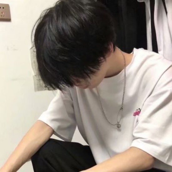孔德威