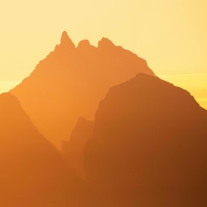 ดาวน์โหลดและฟังเพลง Inre Frid พร้อมเนื้อเพลงจาก Trädens Sång