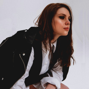 Dengarkan Забыть lagu dari Toria dengan lirik