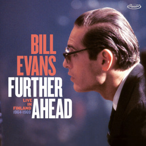 Dengarkan lagu Gloria’s Step (Live) nyanyian Bill Evans dengan lirik