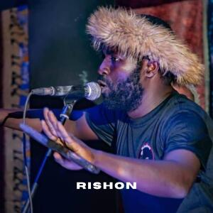 Dengarkan lagu Tsenza (feat. Silent Killer) nyanyian Rishon Murandu dengan lirik