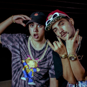 ดาวน์โหลดและฟังเพลง Bubble Hash (Explicit) พร้อมเนื้อเพลงจาก Yng Dan