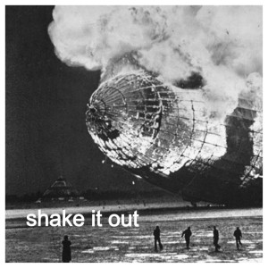 收听Cory Mathews的Shake It Out歌词歌曲
