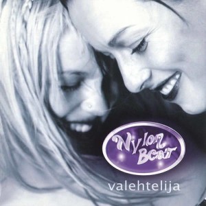ดาวน์โหลดและฟังเพลง Viimeinen พร้อมเนื้อเพลงจาก NYLON BEAT
