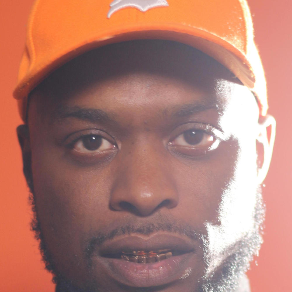 COLORS ON (feat. DUCEY HATHAWAY) (Explicit)