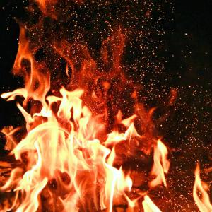 Listen to Hoodies & Dress Clothes (Explicit) song with lyrics from montae