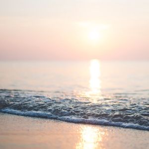 Dengarkan Celestial Echoes lagu dari Relaxing Sleep Music dengan lirik