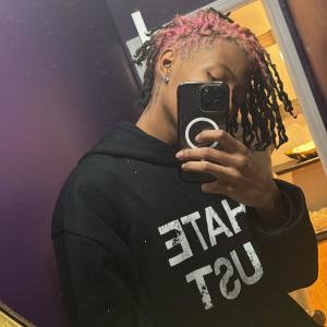 收聽ilysaint的door (Explicit)歌詞歌曲