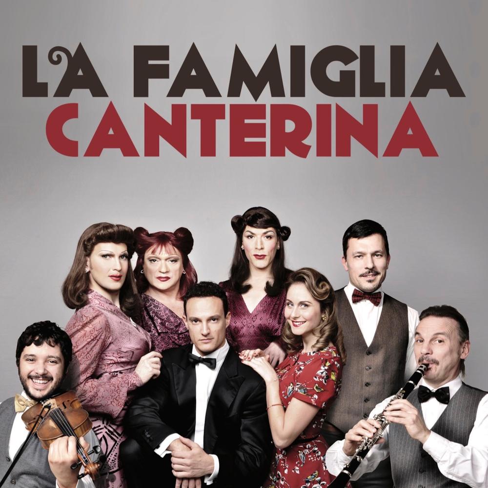 Medley della radio (feat. Le Sorelle Marinetti) (L'uccellino della radio|Silenzioso slow|Quando la radio)