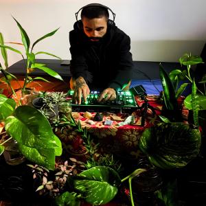 default playlist img