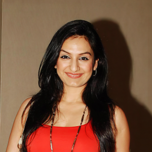 Akriti Kakar ดาวน์โหลดและฟังเพลงฮิตจาก Akriti Kakar