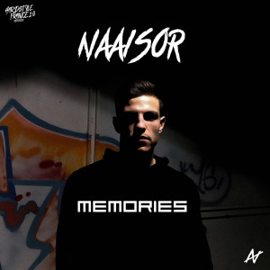 Dengarkan Memories lagu dari Naaisor dengan lirik
