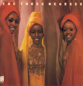 ดาวน์โหลดและฟังเพลง Year Of Decision พร้อมเนื้อเพลงจาก The Three Degrees