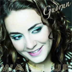ดาวน์โหลดและฟังเพลง Take These Broken Wings พร้อมเนื้อเพลงจาก Gudrun
