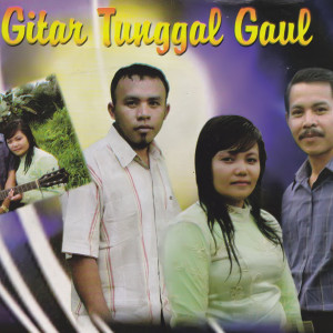 Dengarkan Nasib Malang lagu dari Yulidar dengan lirik