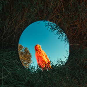 Listen to Coastal Pines song with lyrics from Jade Imagine
