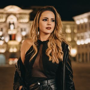 Album Zate from Ella Roš