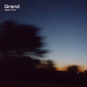 ดาวน์โหลดและฟังเพลง Grand พร้อมเนื้อเพลงจาก Agate Flow