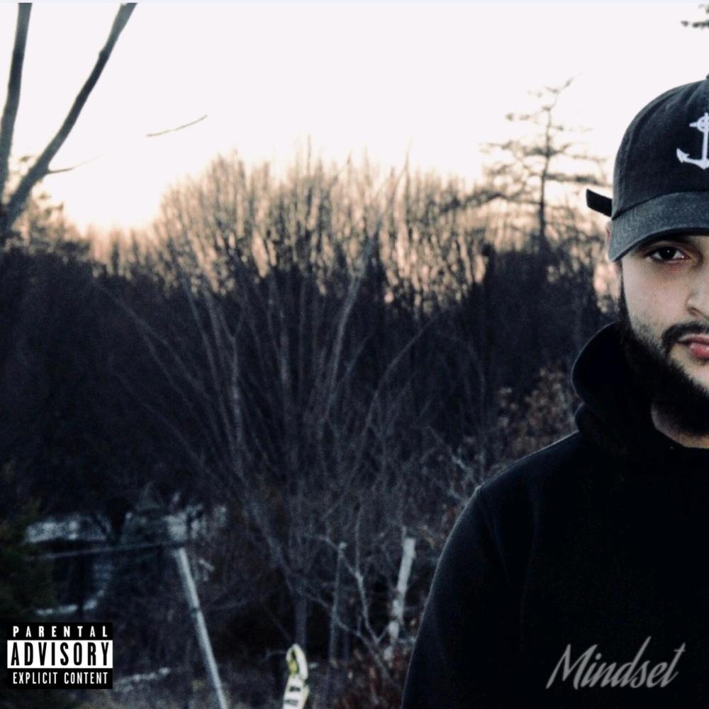 Grown Up (feat. Deazy) (Explicit)