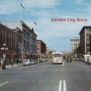 收聽Garden City Disco的199x歌詞歌曲