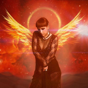 Dengarkan lagu Snaga nyanyian Nina Kraljić dengan lirik