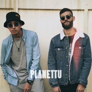 Dengarkan lagu 424 nyanyian PLANETTU dengan lirik