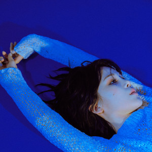 Listen to 붙잡아 song with lyrics from 보베