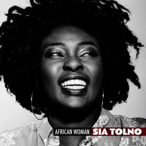 ดาวน์โหลดและฟังเพลง Mama พร้อมเนื้อเพลงจาก Sia Tolno
