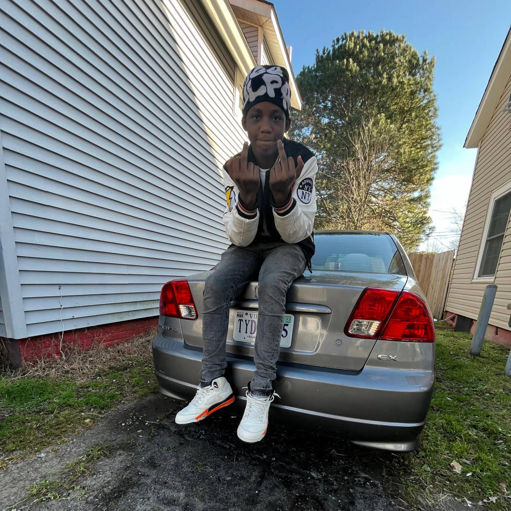 Droppin' lo Pt. 1 (Explicit)
