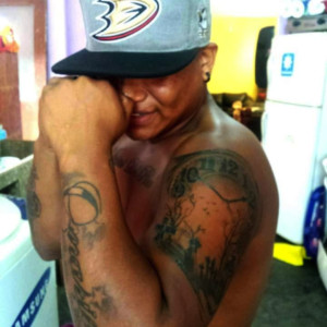 收聽Bloodnigga twz的El angel negro (Explicit)歌詞歌曲