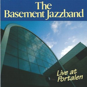 ดาวน์โหลดและฟังเพลง All of Me (Live) พร้อมเนื้อเพลงจาก Basement Jazzband