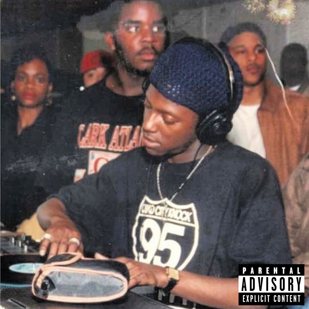 Gold chain and a Cufi (Explicit)