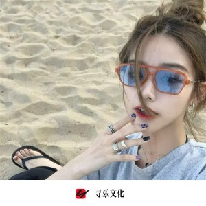 Listen to 兄妹 song with lyrics from 虞姬