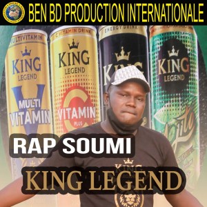 Dengarkan lagu King Legende nyanyian Rap-Soumi dengan lirik