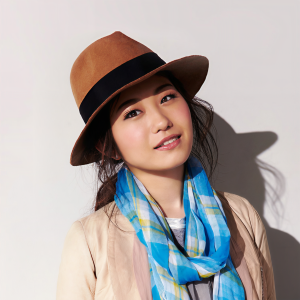 LUHICA ดาวน์โหลดและฟังเพลงฮิตจาก LUHICA