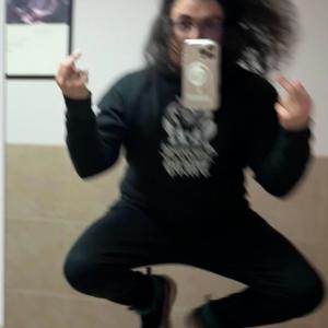 收聽Wimble的lucid (feat. metraberryy)歌詞歌曲