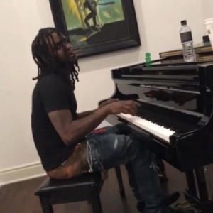 default playlist img