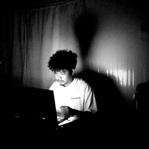 Listen to จริงๆตอนนั้นก็ดีอยู่แล้ว song with lyrics from RACHEN