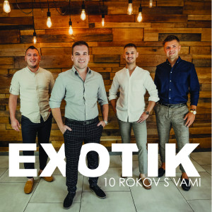 Dengarkan lagu Mama nyanyian Exotik dengan lirik