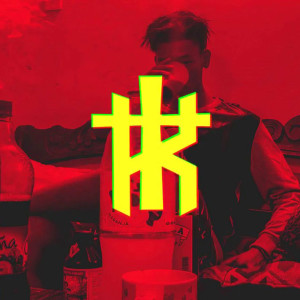 ดาวน์โหลดและฟังเพลง KT (Explicit) พร้อมเนื้อเพลงจาก Kid Tramposo