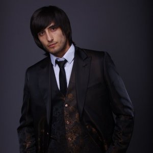 ดาวน์โหลดและฟังเพลง Единственная พร้อมเนื้อเพลงจาก Алан